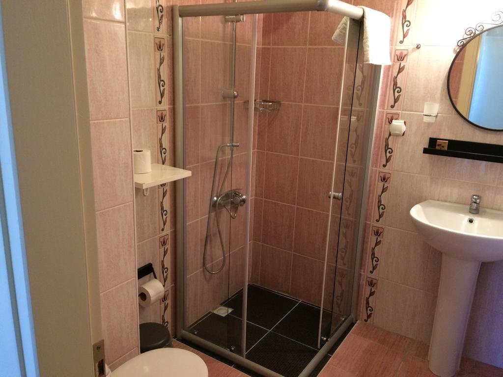 Ege Han Hotel Bozcaada Extérieur photo