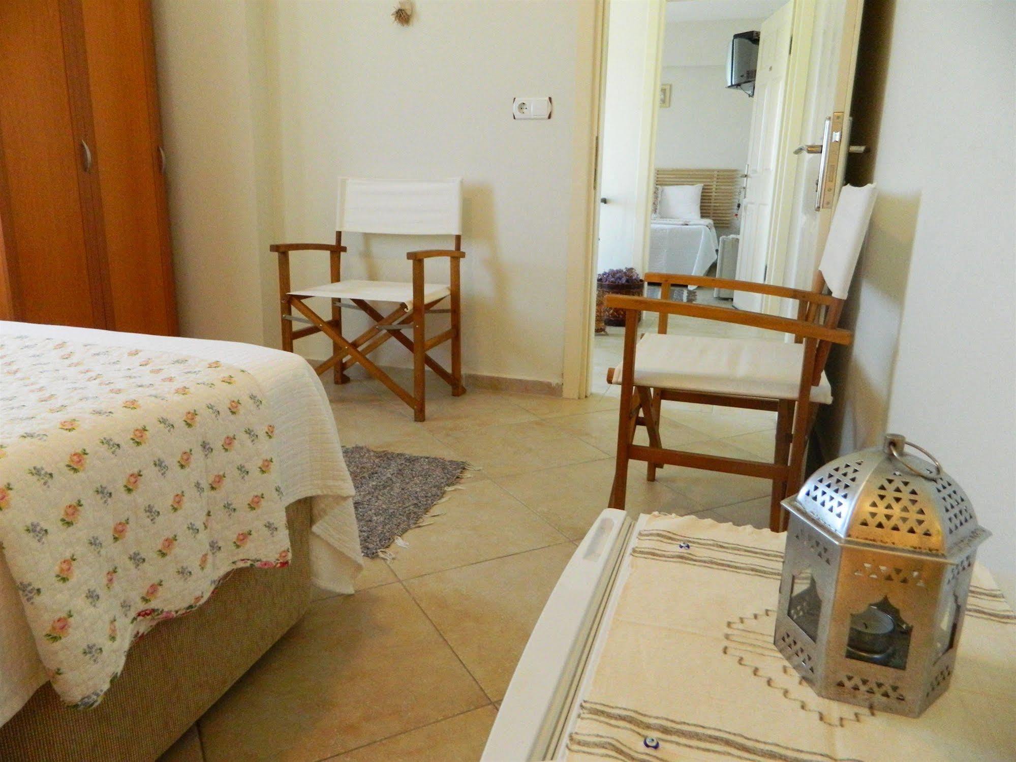 Ege Han Hotel Bozcaada Extérieur photo