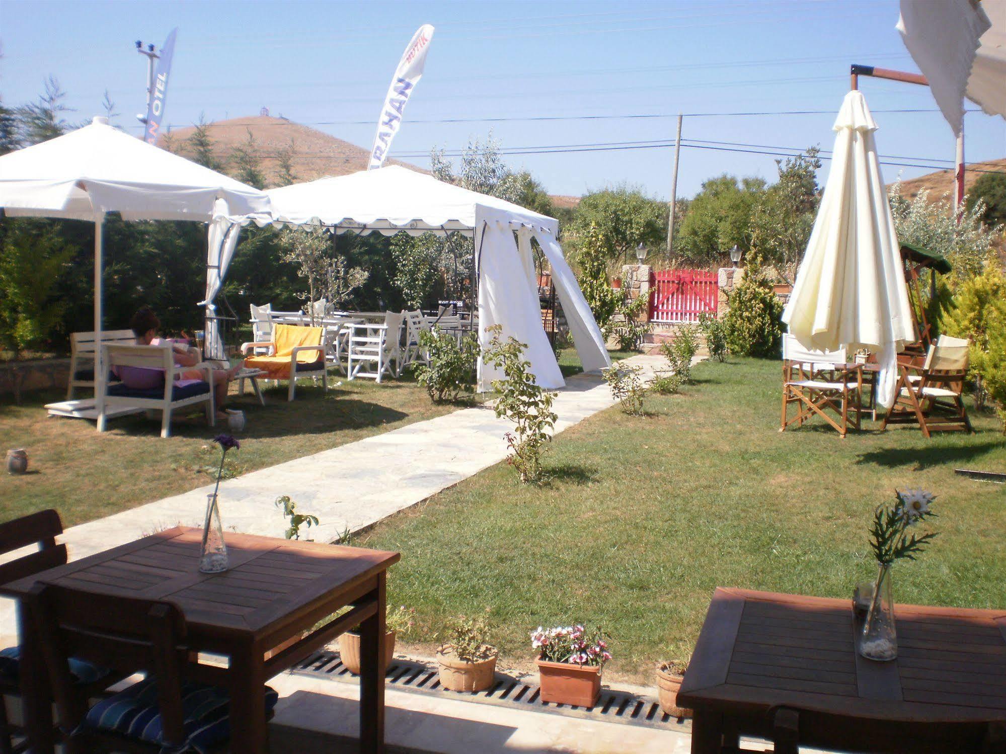Ege Han Hotel Bozcaada Extérieur photo